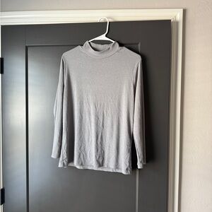 Gray Turtleneck Long Sleeve Top
